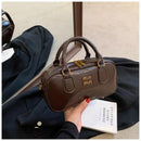 Bolsas de Ombro Grande Capacidade Crossbody Bags Pu Cor Sólida Zíper Casual 2025 Versátil Linha de Costura