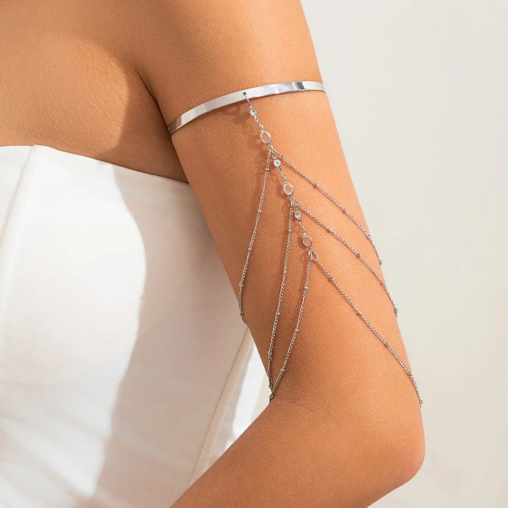 Pulseira Feminina em Liga Metálica com Strass e Franjas