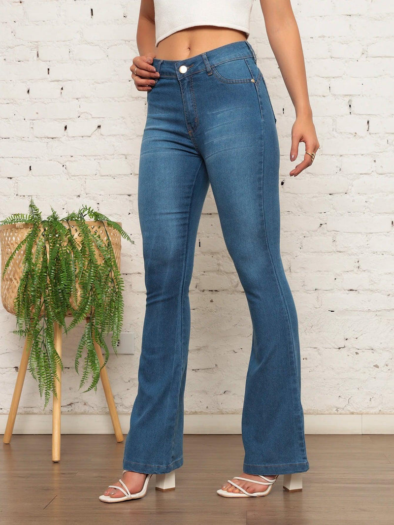 Calça Jeans Feminina Flare Lavagem Média Lisa Lançamento Premium - CRAVO ROSE