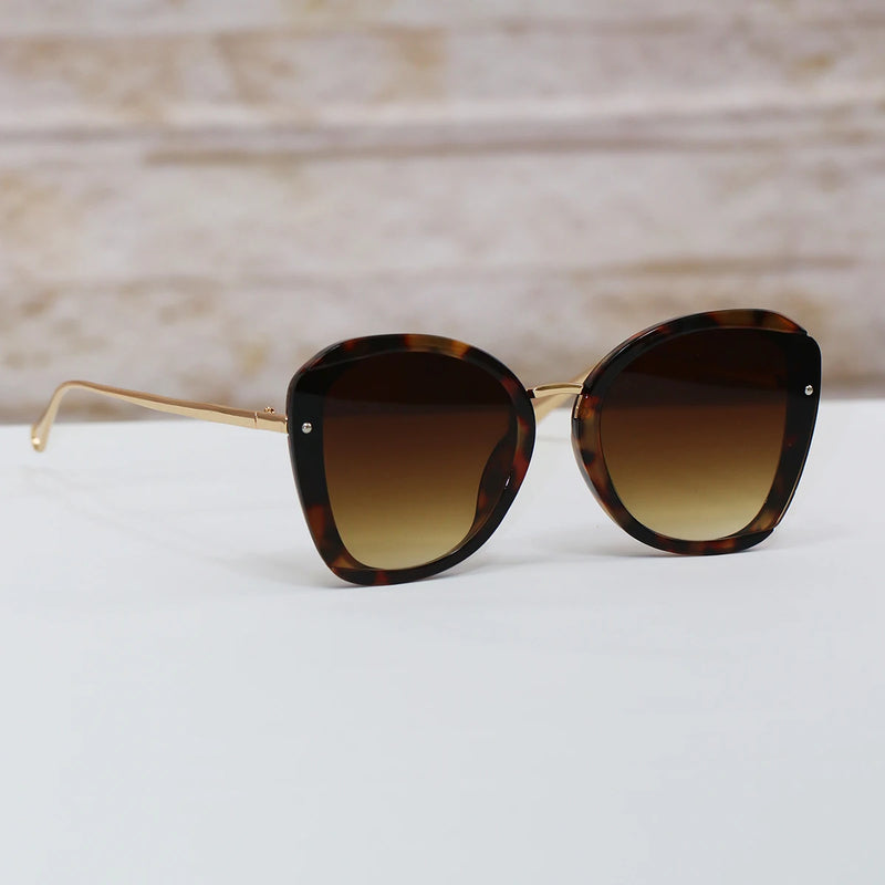 Óculos De Sol Feminina Vintage Retro Importado Com Case Couro