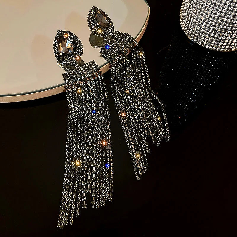 Korean Style Exaggerated Women Girls Shiny Rhinestone Earrings Luxury High Quality Big Crystal Ear Rings Decoration Lady Jewelry