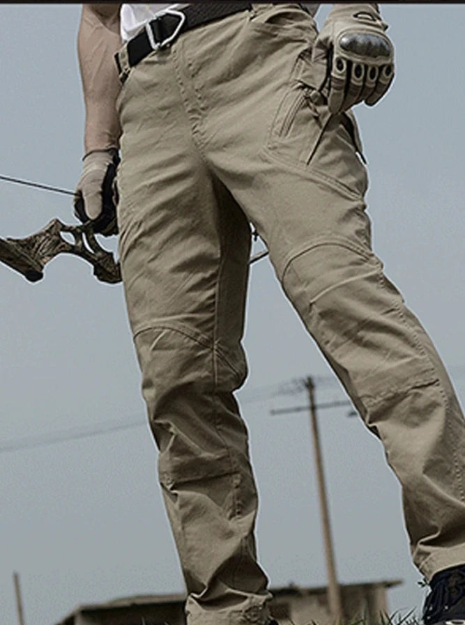 men's special forces camouflage pants Work pants Autumn outdoor multi bag pants Wear resistant IX7 training pants