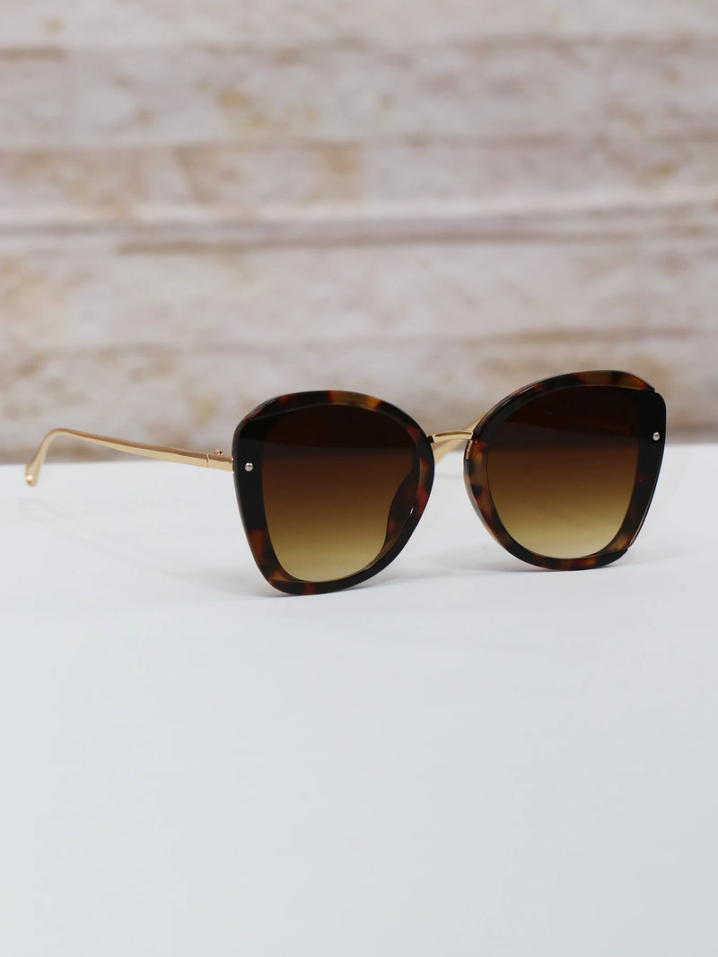 Óculos De Sol Feminina Vintage Retro Importado Com Case Couro