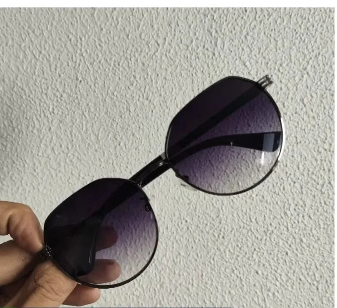 Women's Heart Shaped Sunglasses, Metal Spring and Protection UV400, Fashionable and Cute Shipping to Brazil