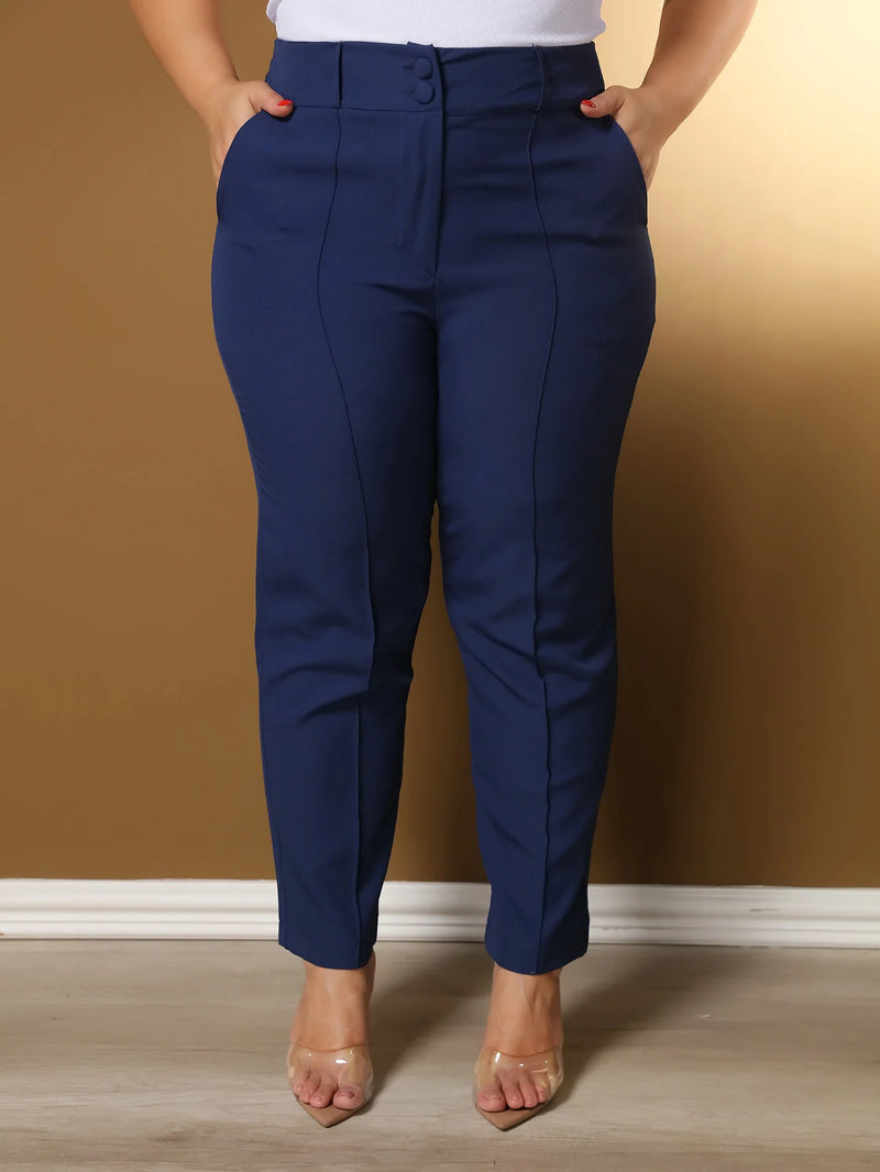 Calça Casual Plus Size | Dois Botões Modernos e Bolsos Práticos