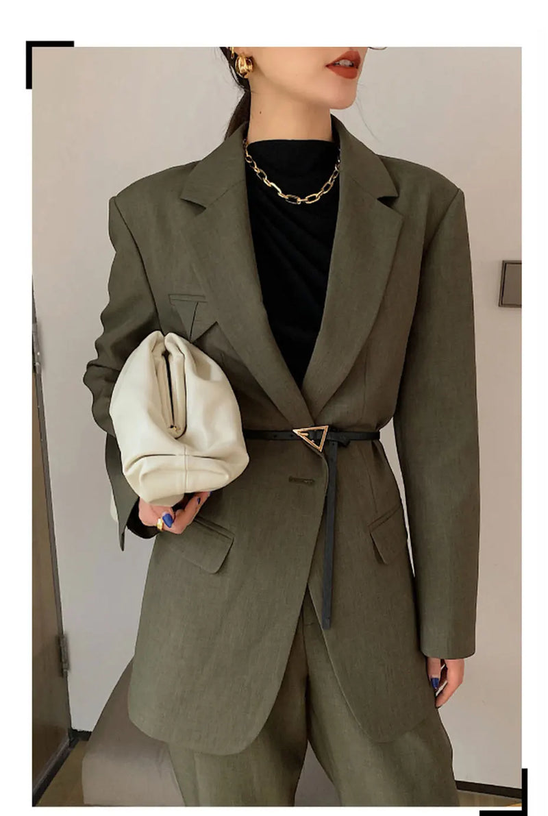 Cinto Fino de Couro Genuíno Vintage Fivela Triângulo Rede Vermelha Calças Femininas Fashion All-match Cós Decorativo