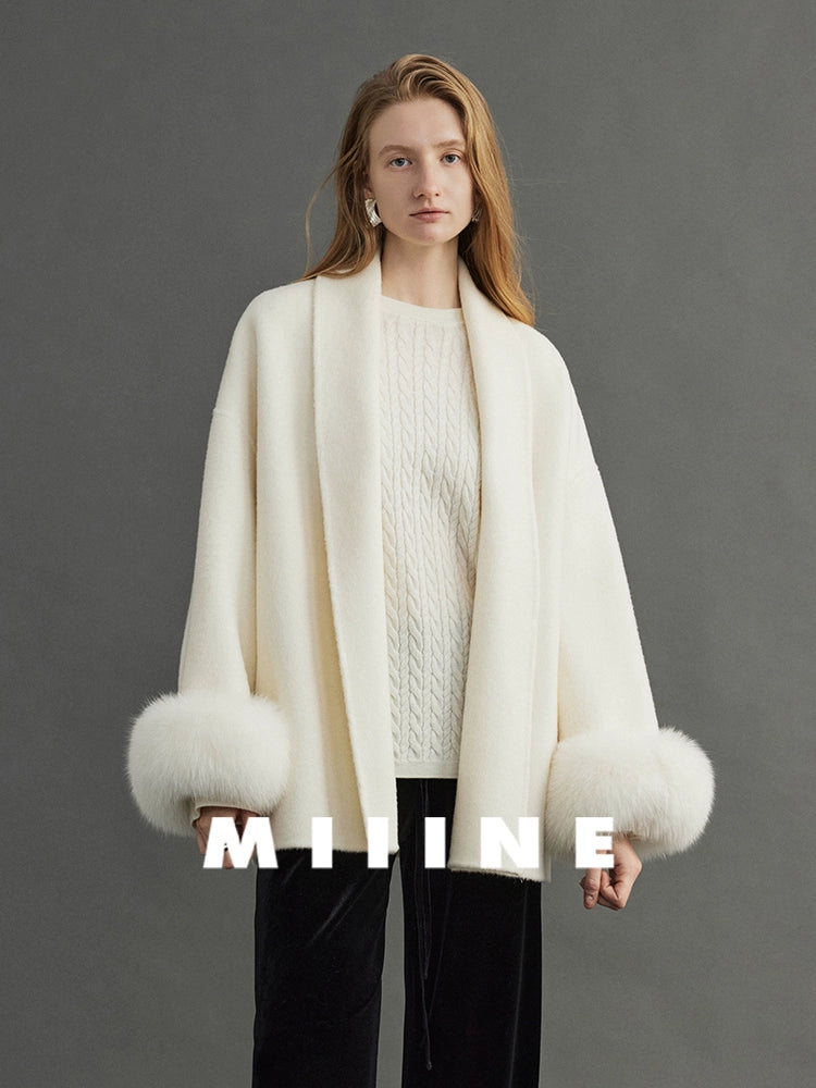 Miiine [Hua Ya] Elegante Casaco Curto de Pele de Raposa Dourada Alpaca Reversível de Lã para Exterior Feminino