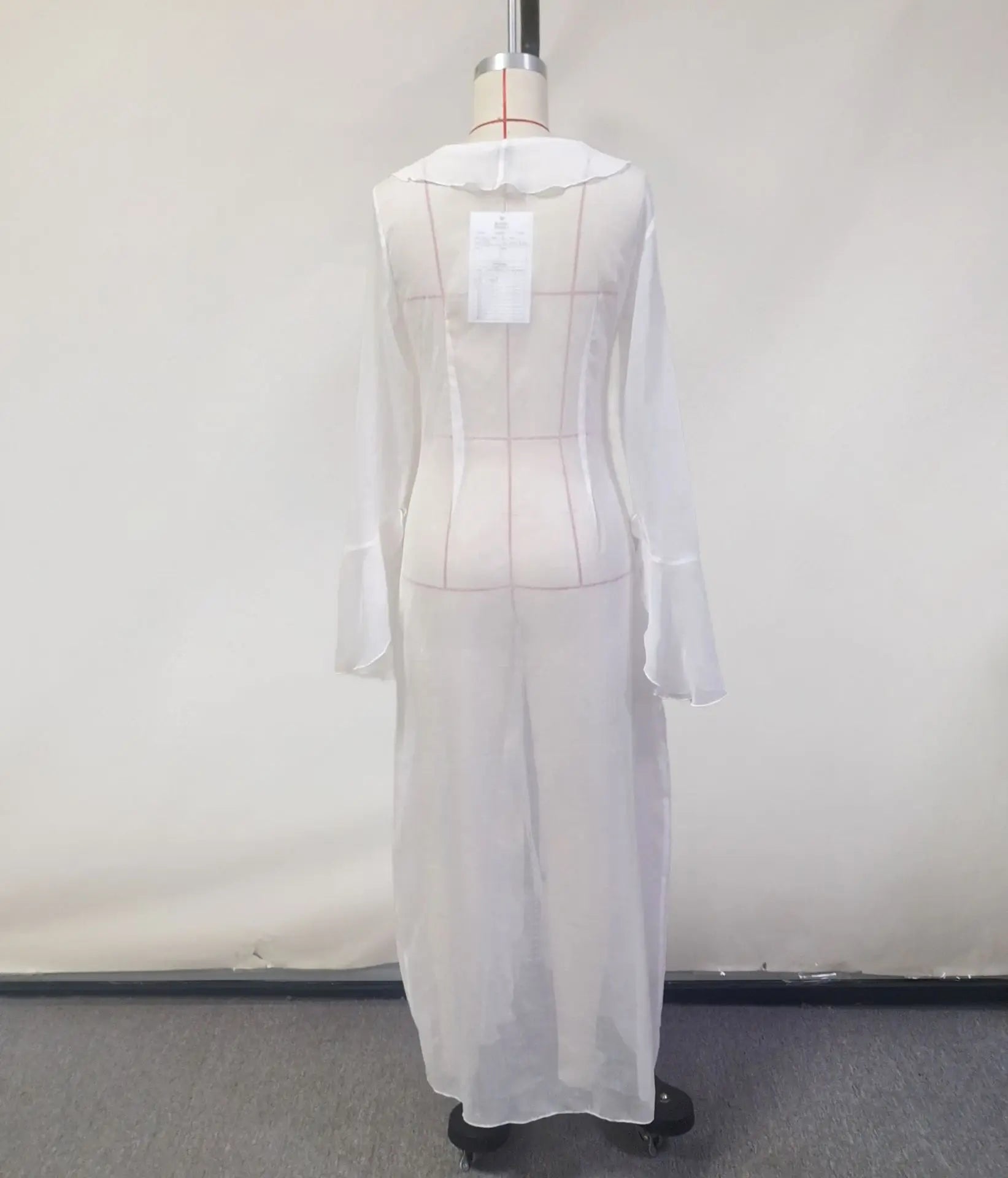 Vestido feminino com babados irregulares, decote em V chique, manga comprida, renda, vestido de praia para mulheres, saída de férias