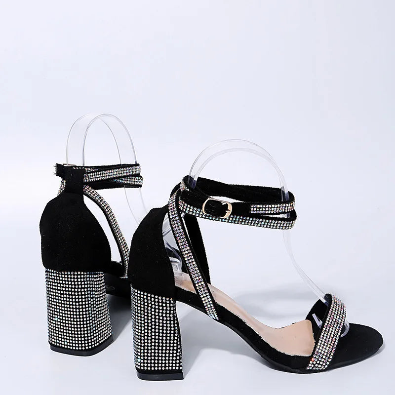 Sandálias de Salto Alto Mulheres Strass Sexy Transparente Sandálias de Salto Alto Feminino Novos Sapatos de Festa de Verão Senhoras Bombas Plus Size
