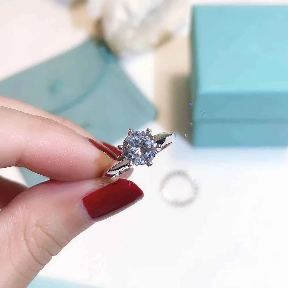 Fashion Brand Jewelry Solitaire 6mm Moissanite S925 Sterling Silver Engagement Wedding Band Ring For Women