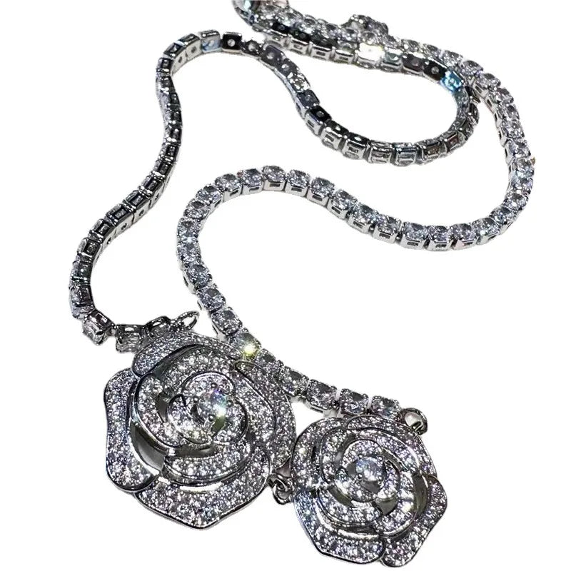Colar de zircônia camélia para mulher Luxo Vintage CC Estilo Neckchain Clavícula Corrente