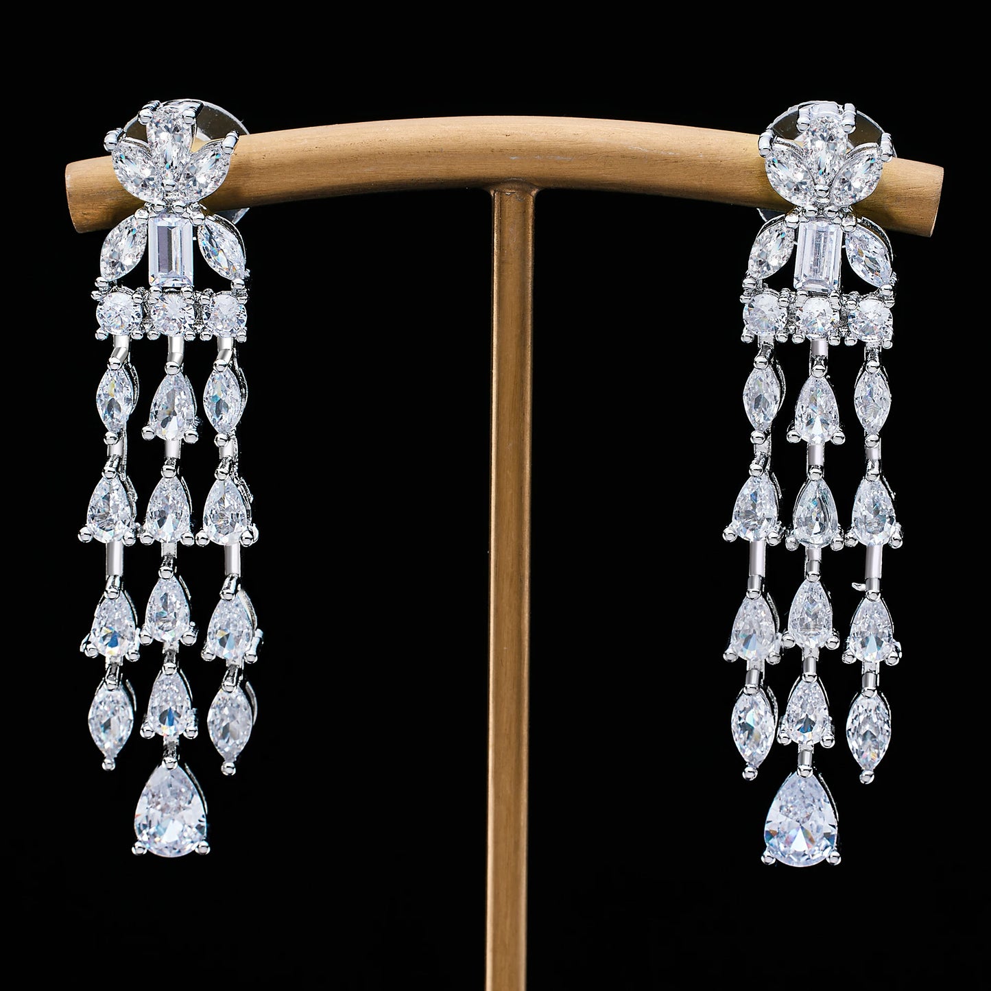 2023 Popular Luxury Droplet Cubic Zirconia Pendant Earrings for Women's Fashion Wedding Jewelry Gifts