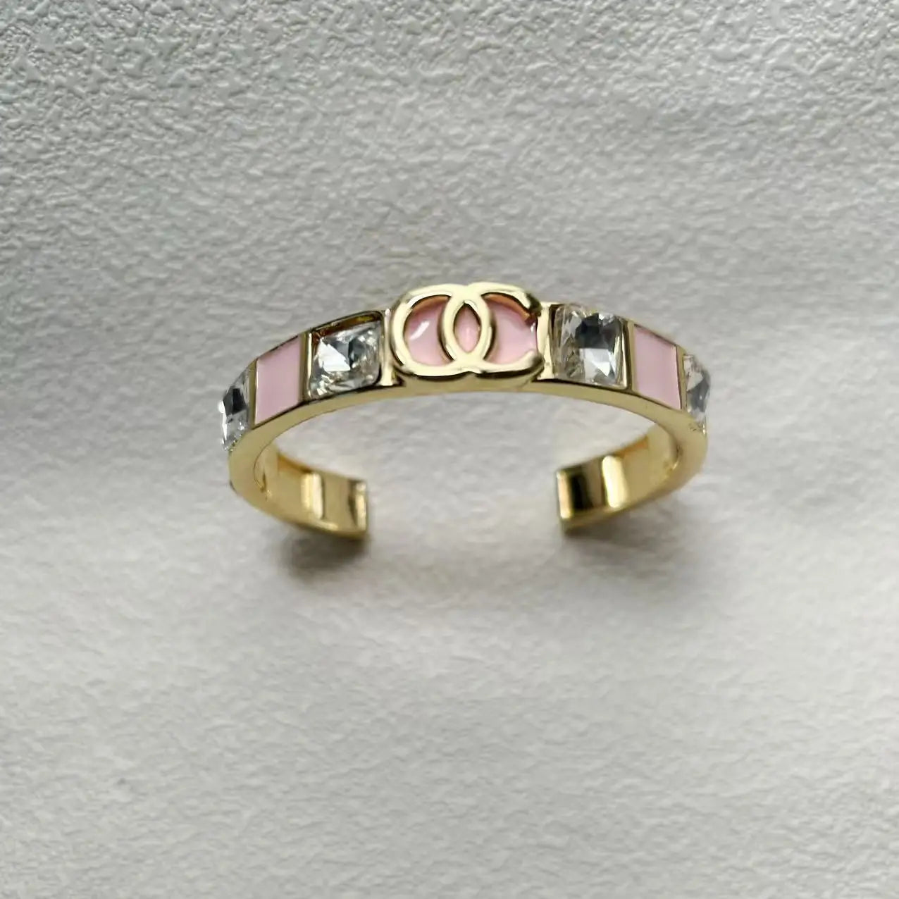 Pulseira Feminina Dourada Vazadacom Esmalte Colorido – Estilo Luxo Elegante