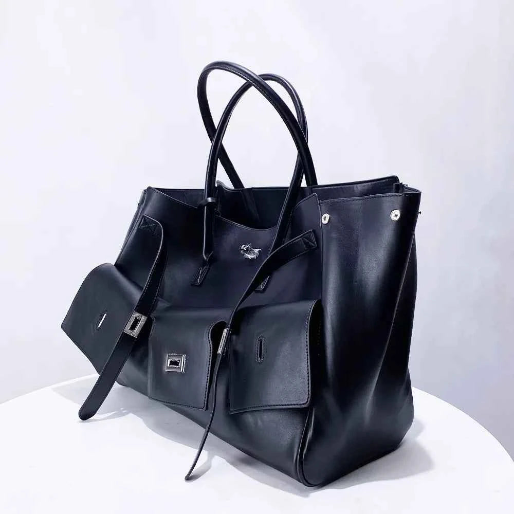 Luxury Designer Large Capacity Lock Tote Clutch Travel Bag Genuine Leather Wing Bag Brand Women's Commuter Shoulder Bag
