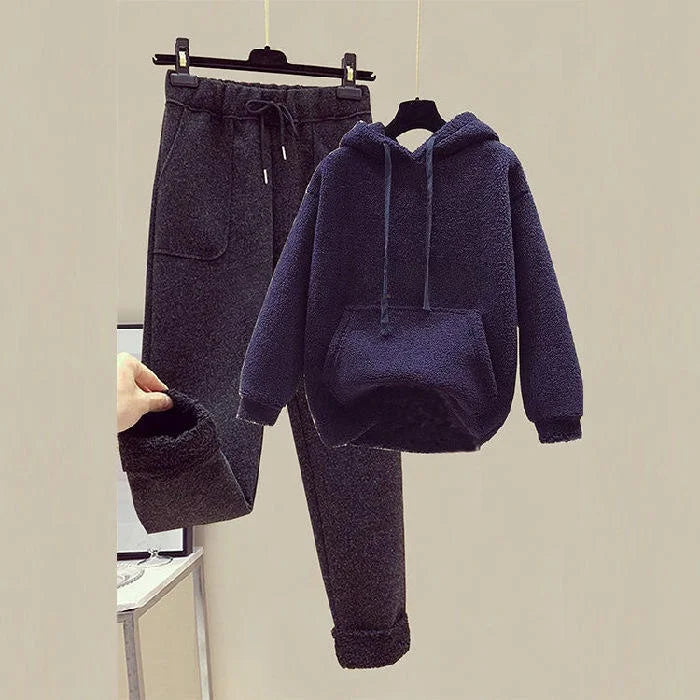 Thickened Lamb Velvet Set Women's Autumn Winter New Embroidery Sweatshirt Woolen Wide Leg Pants Two Piece Set Casual Style