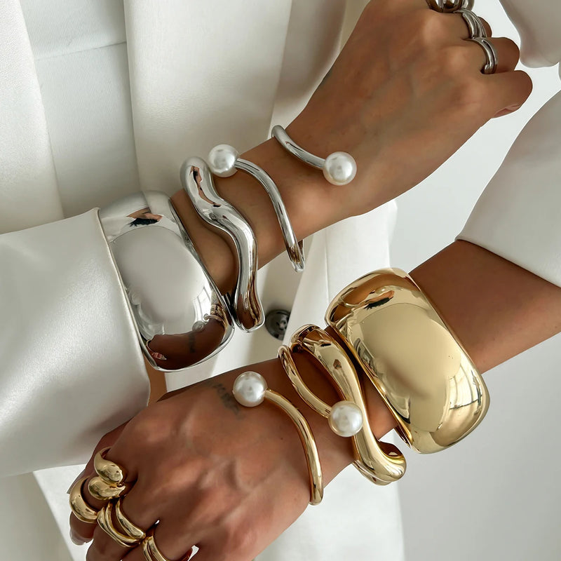 Ingemark Punk Hip Hop Irregular Metal Chunky Bangles for Women Vintage Fashion Gold Color Wave Spring Bracelets Men Jewelry Gift