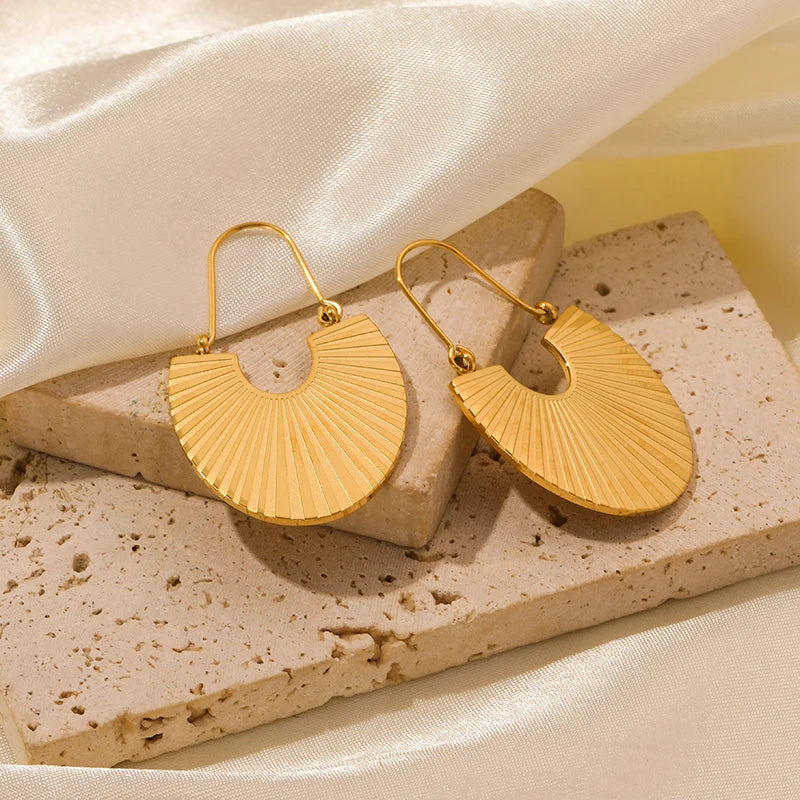Brincos de argola EILIECK 316L em aço inoxidável dourado, formato de leque, geométrico, estilo boêmio, para mulheres, pingente de orelha, joia, presente para festa