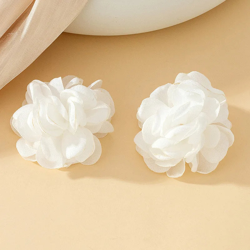 Stud Earrings For Women Elegant Temperament Large Size Rose Flocking Cloth Ear Accessories Fashion Jewelry Party Holiday AE252