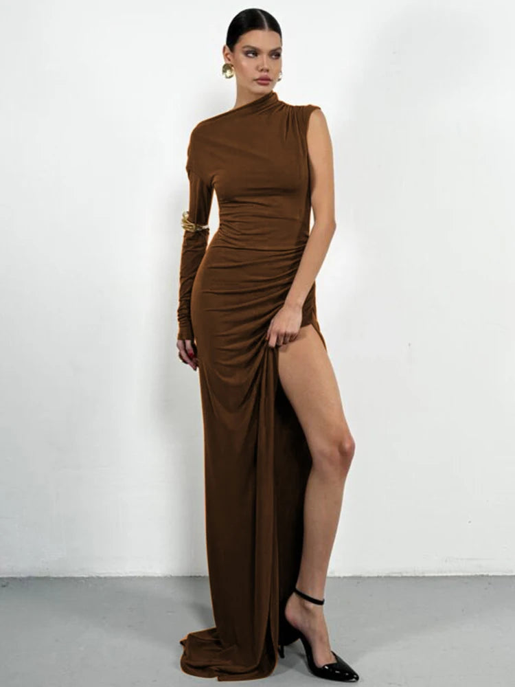 Mozision Skew Collar One Sleeve Sexy Maxi Dress For Women Gown Fashion Solid Thigh High Split Ruched Bodycon Club Long Dress