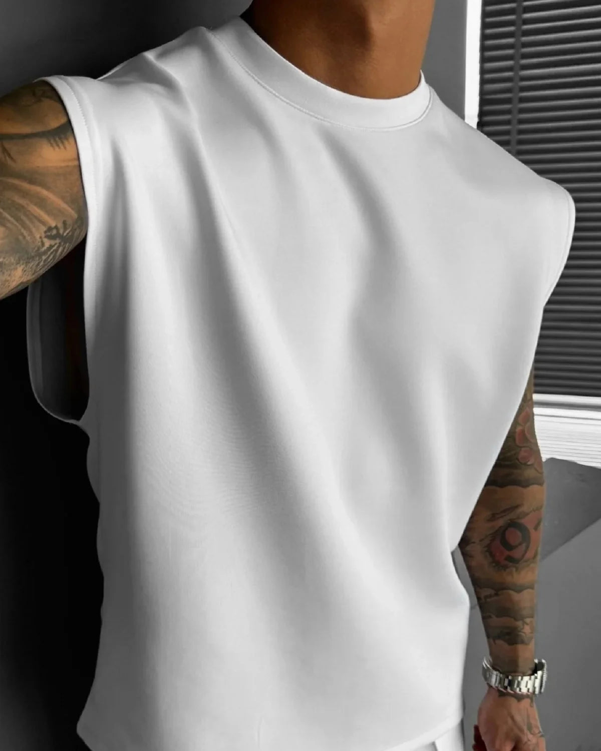 Terno esportivo sem mangas 2025 calças casuais masculinas de cor sólida, colete de roupas masculinas, conjunto de duas peças