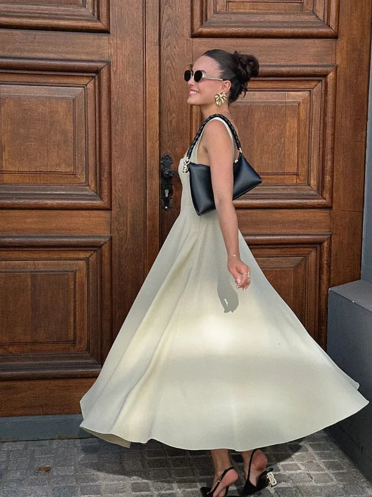 Vestido elegante branco de cintura alta feminino, moda verão, gola quadrada, sem mangas, linha A, 2025, nova vocação, festa na praia, moda urbana
