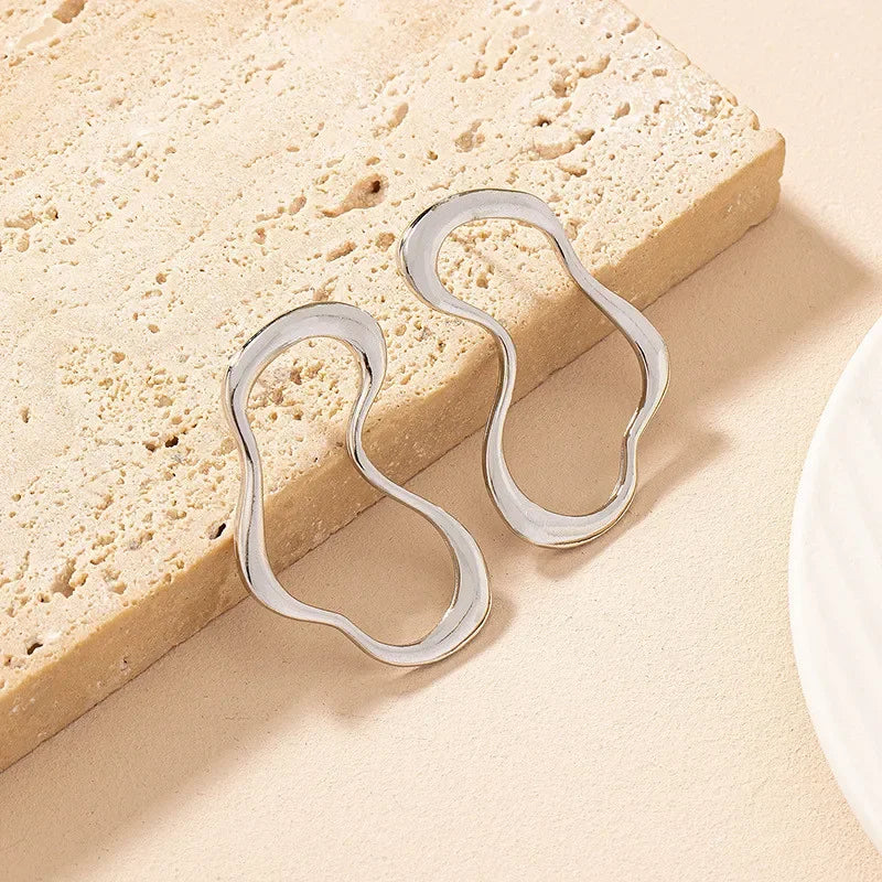 Creative Metal Irregular Water Drops Stud Earrings for Women Vintage Gold Color Geometric Long Earrings Jewelry Gifts