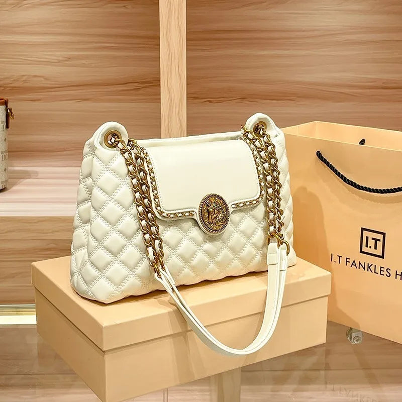 Bolsa de corrente de couro genuíno de marca para mulheres em 2025, novo designer com um senso de luxo, bolsa de ombro nas axilas de grande capacidade - CRAVO ROSE