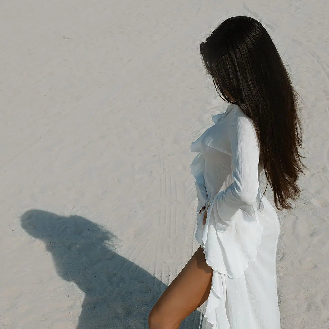 Vestido feminino com babados irregulares, decote em V chique, manga comprida, renda, vestido de praia para mulheres, saída de férias