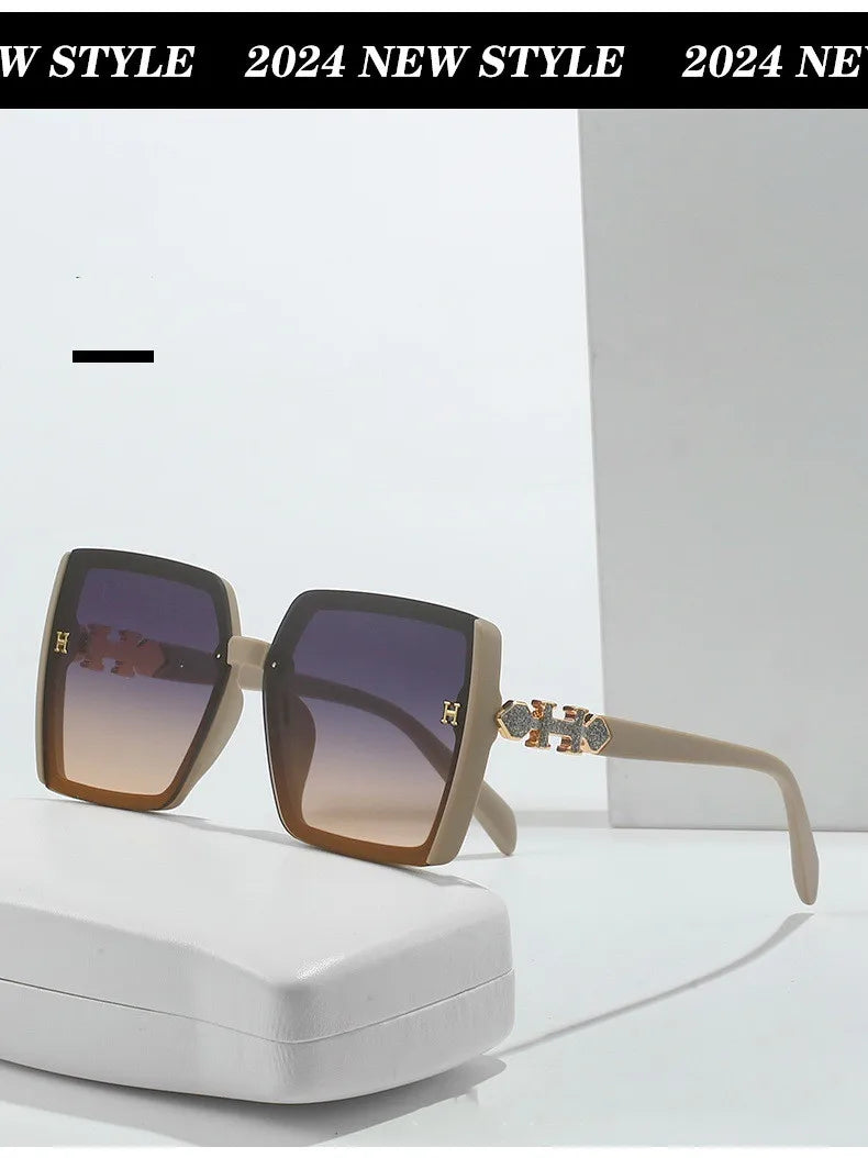New Fashion Women's Sunglasses Light Luxury Travel Temple Letters UV400 Sunglasses(DS-3011)
