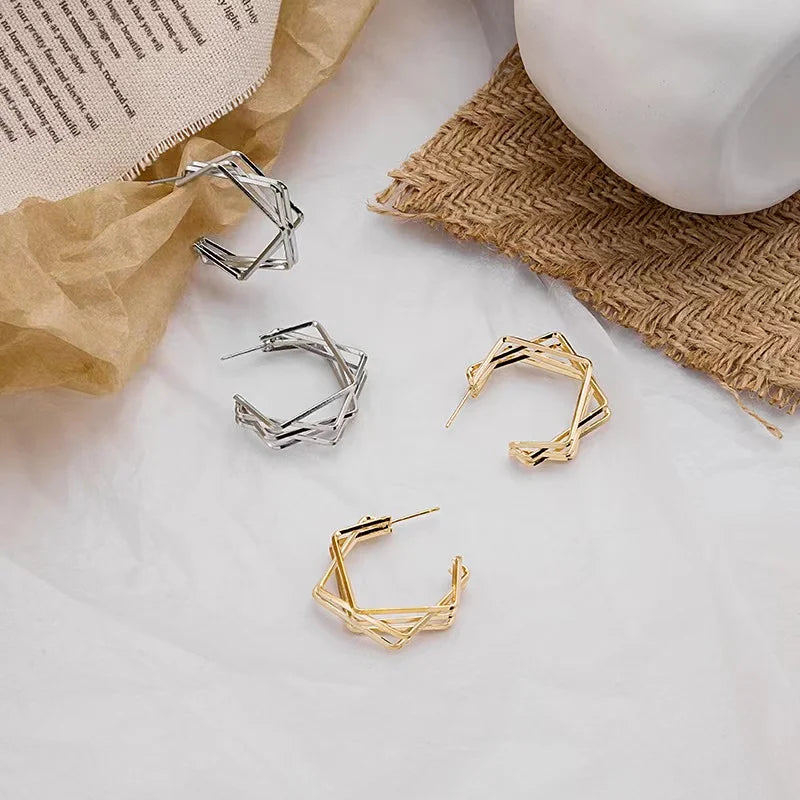 New Fashion Trend Unique Design Elegant Delicate Retro Exaggerated Multilayer Stud Earrings Women Jewelry Party Gifts Wholesale