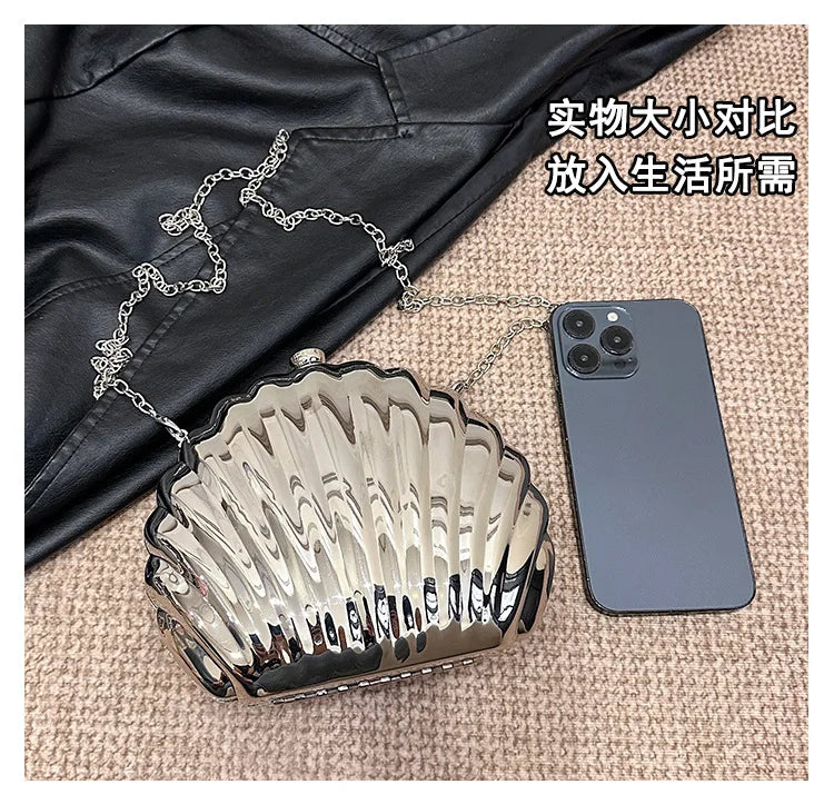 Evening Bags Shell Shape Women Clutch Bags 2024 New Wedding Bridal Handbag Pearl Beaded Fashion Shell Chain Party Bags