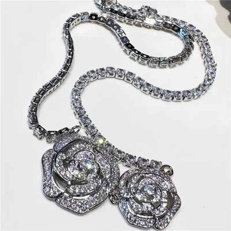 Colar de zircônia camélia para mulher Luxo Vintage CC Estilo Neckchain Clavícula Corrente