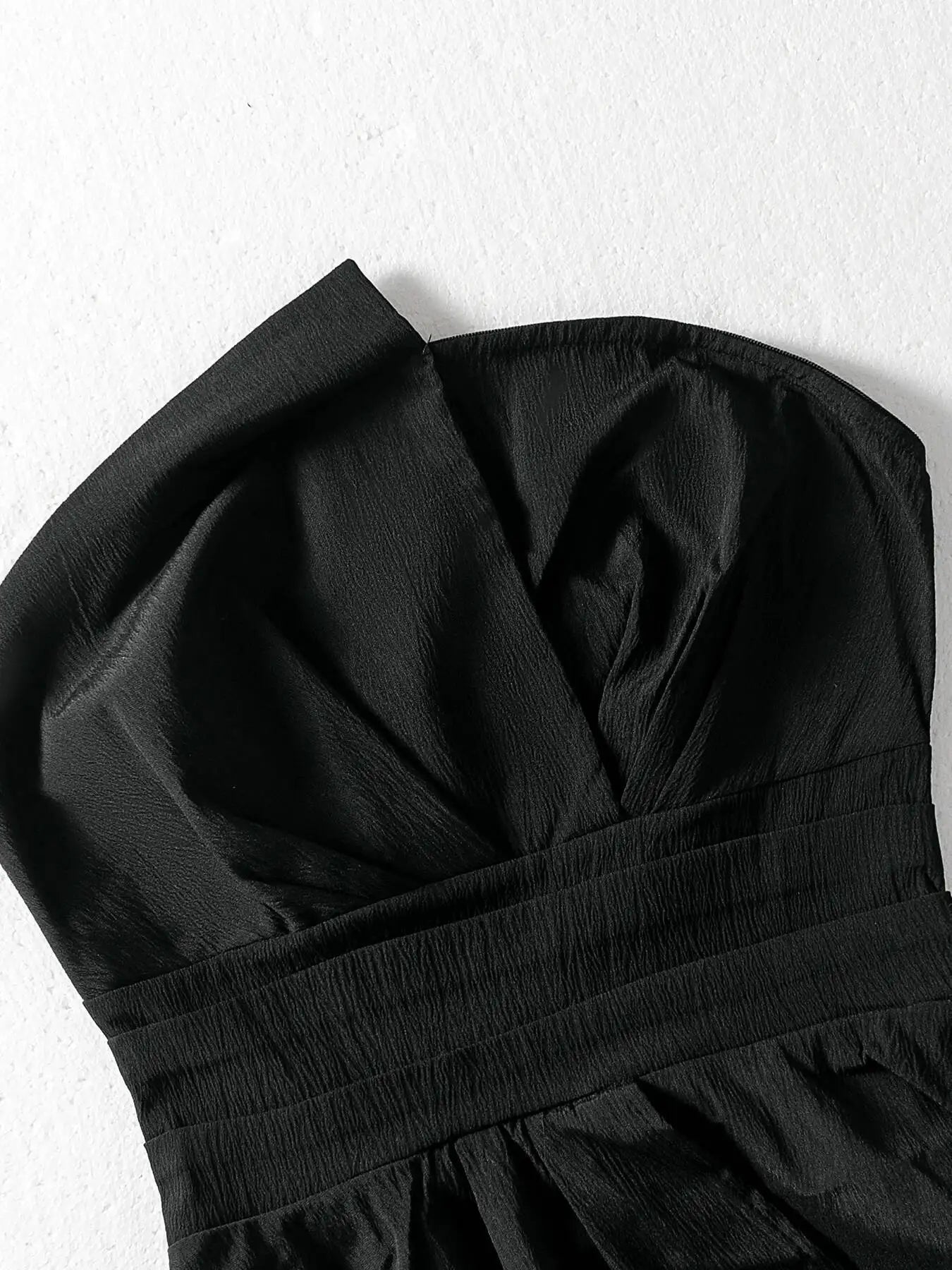Womens Fashion Black Top Strapless Off Shoulder Tube Top Summer Fashion Top Elegant And Versatile Casual Party Must Have Item