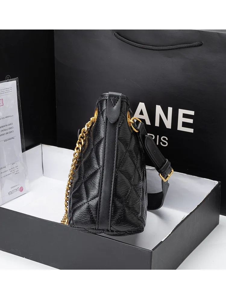 Women's bag niche new shoulder bag high-end messenger bag temperament versatile underarm bag fashion commuter handbag