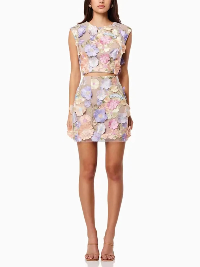Spring Dress Women's Skirt High-quality Embroidery Hook Pattern Sleeveless Crop Top Wrap Hip Skirt Set of Two Pieces