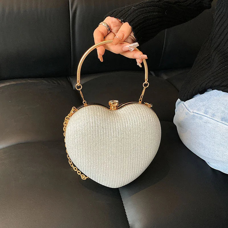 Evening Clutch Bag Women Bag Shiny Handbag Heart Shape Metal Clutches Bag Fashion Chain Shoulder Crossbody Bag Luxury Lady Purse