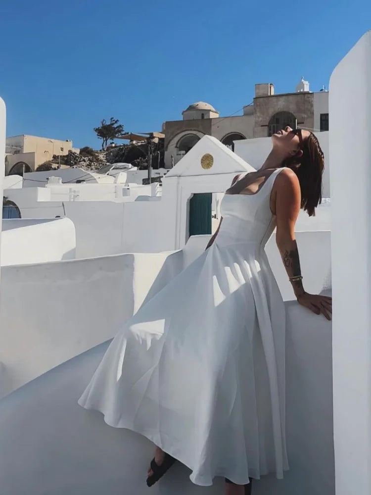 Vestido elegante branco de cintura alta feminino, moda verão, gola quadrada, sem mangas, linha A, 2025, nova vocação, festa na praia, moda urbana