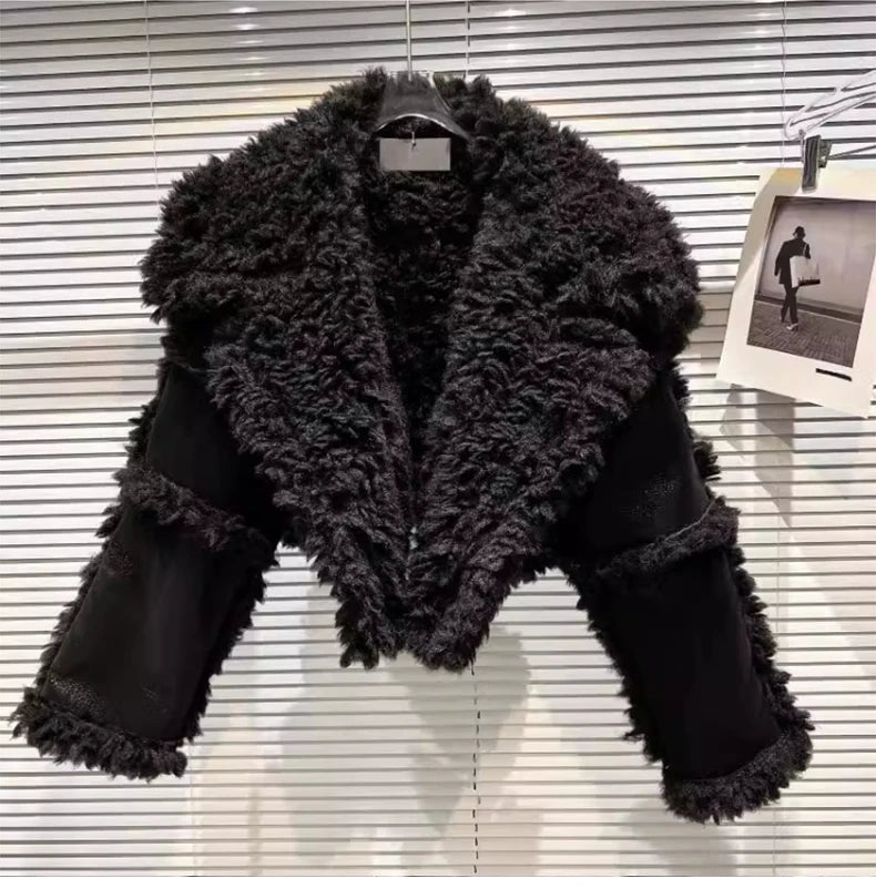 Lautaro Autumn Winter Short Hairy Thick Warm Black Faux Sheepskin Coat Women with Long Sleeve Luxury Designer Fluffy Jacket 2023