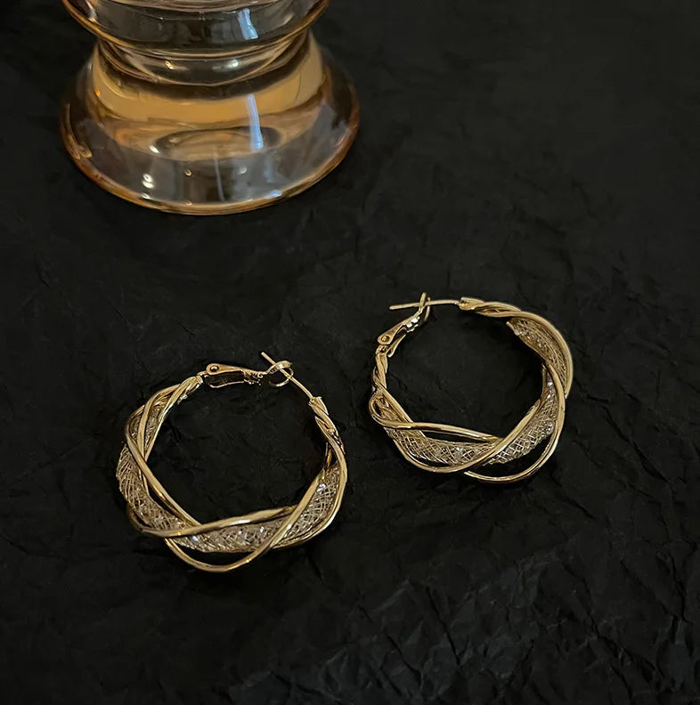 New Fashion Trend Unique Design Elegant Delicate Retro Exaggerated Multilayer Stud Earrings Women Jewelry Party Gifts Wholesale