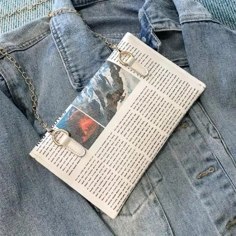 Creative Newspaper Style Shoulder Bag Women's Fashion Korean Version Versatile Crossbody Bag Retro Style Chain Bag Creative Gift