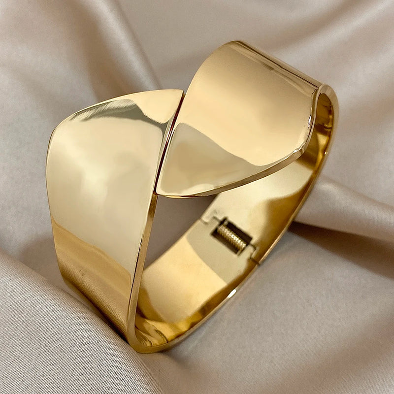 Chunky Wide Embrace Bracelet Bangle Stainless Steel Opening Gold Color Braceletsfor Women Waterproo Cuff Wristband Jewelry Gifts