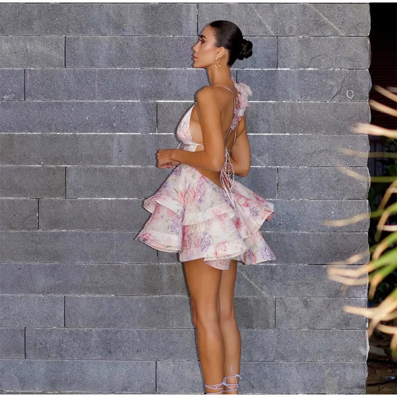 Vestidos curtos femininos com estampa tie-dye e decote em V profundo, manga flare, estampa slim, várias pregas,