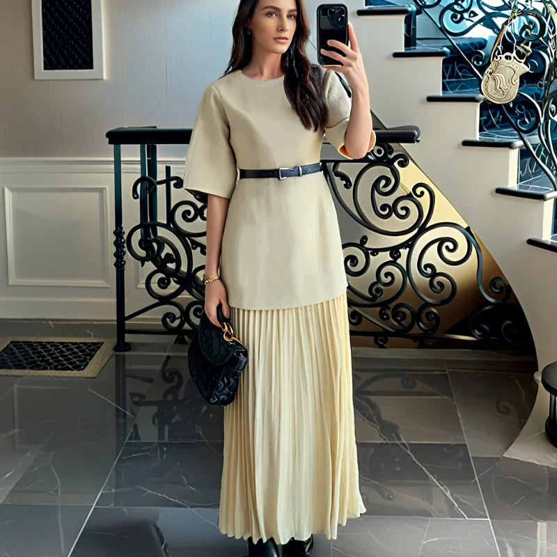 Vestido longo elegante com decote redondo e manga curta, moda feminina, liso, plissado, gaze, patchwork, 2025, novo, para escritório