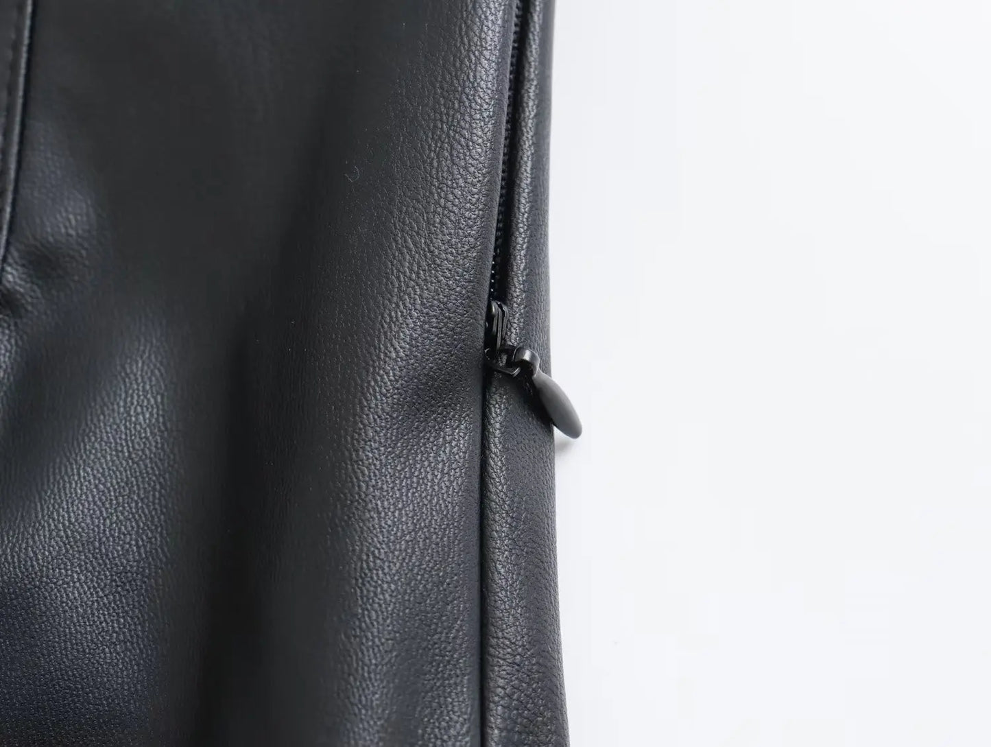 HH 2024 Women's Faux Leather Pants High Waist Straight Leg Trousers Fashion Female Streetwear Stylish Stretch Pencil Pants