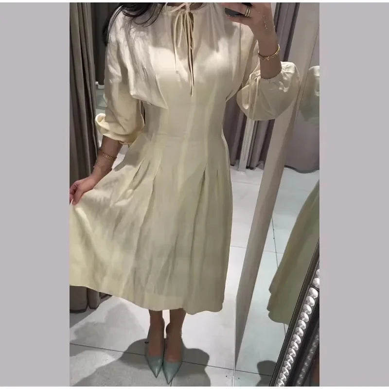 Women's Dress 2026 Summer New Beige Long-Sleeve Loose Tie-Decorated Long Dress Elegant and Graceful Beach Vacation