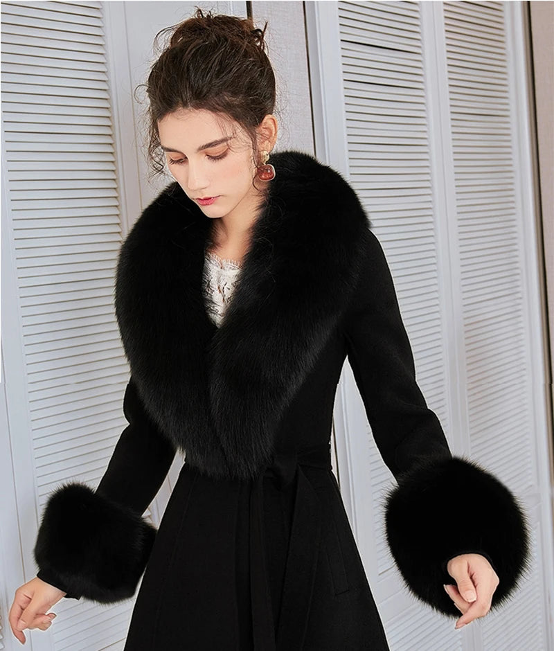 Luxury 2025 Real Fox Fur Collar And Cuffs Set for Women Winter Neck Warmer Fashion Scarf ShawlS Wrap Combo Large Size Furry Fur