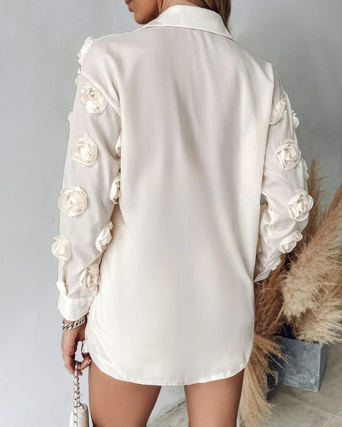 Conjunto Feminino Blusa com Renda e Shorts Cintura Alta Casual