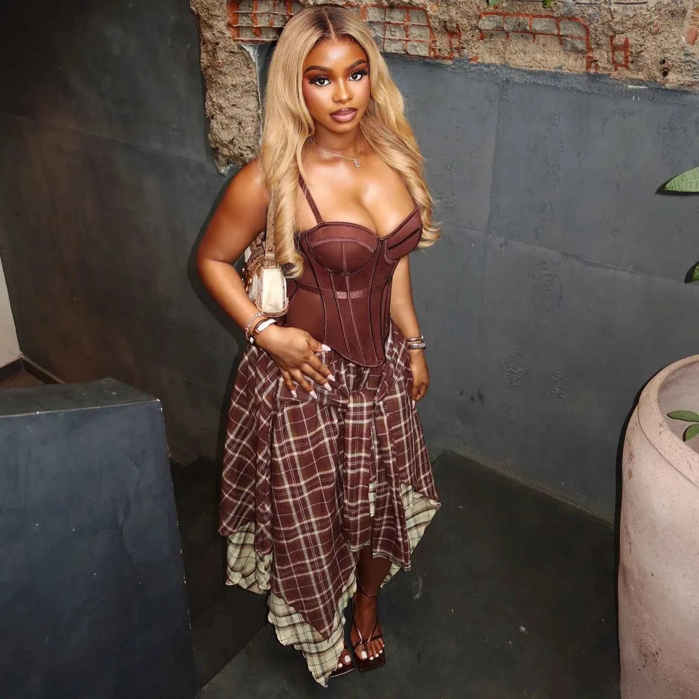Women's Retro Plaid Slimming Two-Piece Set High Waist Irregular Half Skirt Summer New Style Suit