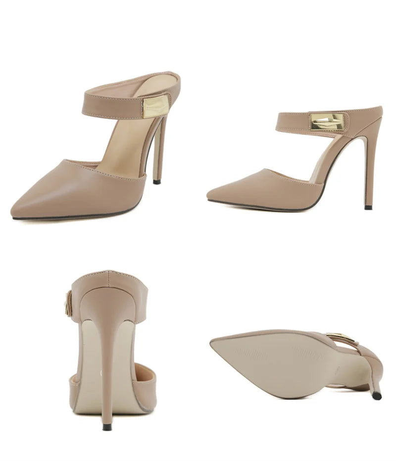 Scarpin Feminino Preto Salto Alto Fino com Detalhe em Metal Elegante