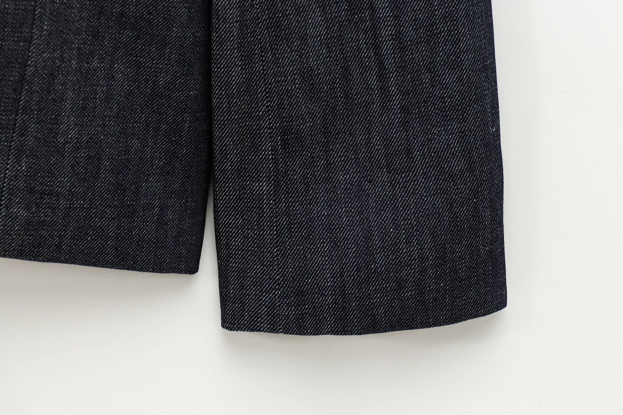 TRAFZA 2025 Conjunto de Blazer e Calça Jeans , Casaco Slim com Gola Redonda + Corpete com Decote em V + Jeans Feminino Vintage de Perna Larga